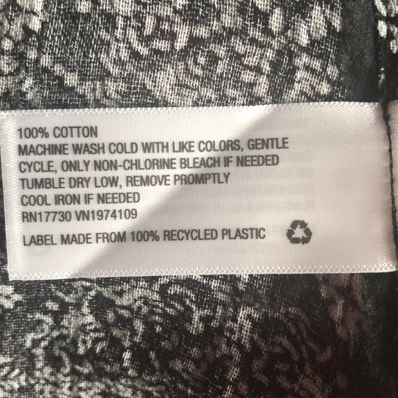 NWT Ruffle Trim Tank Top s.XL Set of Two Print Red - Picture 7 of 7